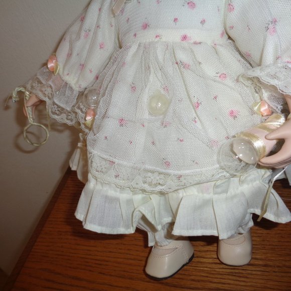 Blowing Bubbles Porcelain Doll with Wand & Bubbles and Seat To Sit On 15 Inch - Picture 6 of 10